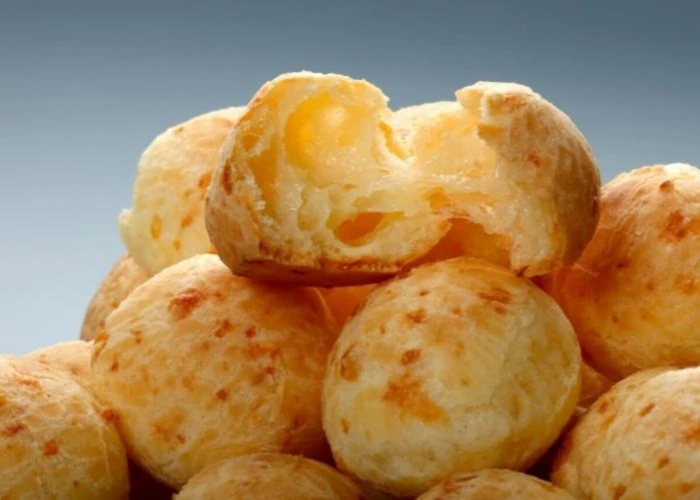 Por Que Não Assar Pão De Queijo No Microondas?